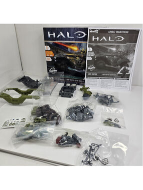 Revell Snap-Together Halo UNSC Warthog Kit # 85-1766 Open Box